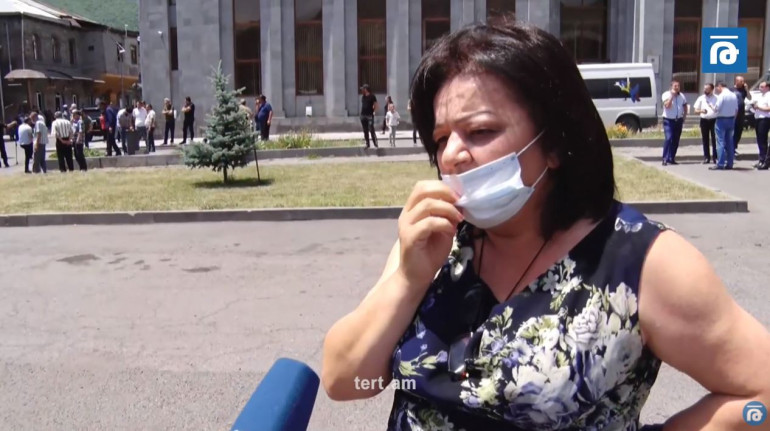 «Սև լճի կողքի ադրբեջանցի զինվորներն էլ են ասում՝ երբ կլինի ձեր ընտրությունները պրծնեն, որ հետ գնանք մեր տները»․ սիսիանցի (տեսանյութ)