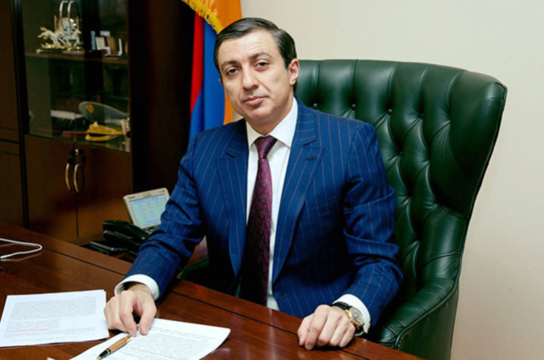 Միհրան Պողոսյանը կմասնակցի ընտրություններին․ Վարչական դատարանն անվավեր է ճանաչել «Պատիվ ունեմ»-ի թեկնածուին վերաբերող ԿԸՀ որոշումը.