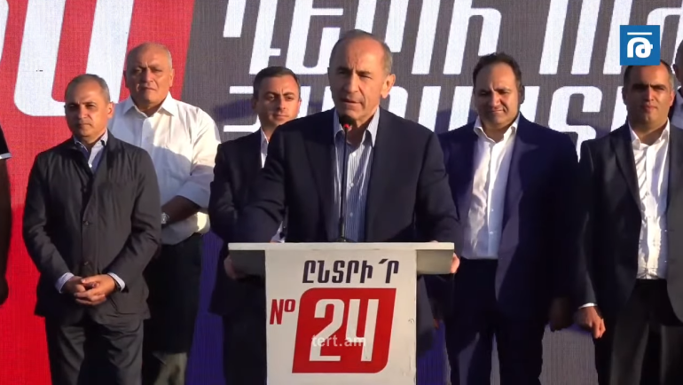 Մենք պետք է հաղթահարենք պարտվողի բարդույթը. գալիս ենք հայրենասիրություն սերմանելու համար, իսկ հայրենիքը հողն է և դուք եք. Ռոբերտ Քոչարյան (տեսանյութ)