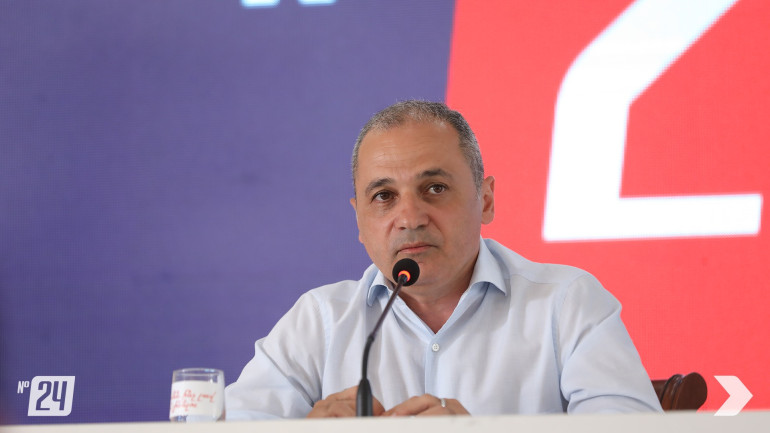 «Տեղեկություն ստացա, որ Գորիսում ԱԱԾ-ն տեռորի է ենթարկում քաղաքացիներին․ նրանց, ովքեր ներկա են գտնվել «Հայաստան» դաշինքի հավաքին, կանչում են ԱԱԾ ու «հաթաթա» տալիս, որ չքվեարկեն մեր օգտին»․ Հակոբյան