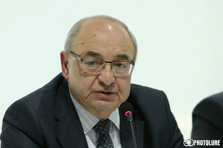Պրոֆեսոր Արմեն Չարչյանի ապօրինի ձերբակալությամբ այս իշխանությունը հերթական խայտառակ էջն է բացում մեր նորանկախ պատմության մեջ. Վազգեն Մանուկյան