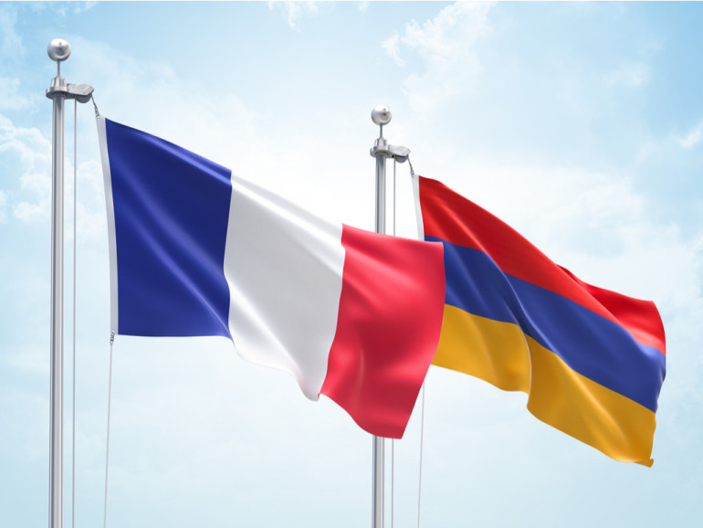 Ֆրանսիայի ԱԳՆ-ն Հայաստանին ողջունել  է «հաջող խորհրդարանական ընտրությունների» կապակցությամբ՝ վերահաստատելով ՀՀ-ի ինքնիշխանությանը, տարածքային ամբողջականությանը սատարելու վճռականությունը