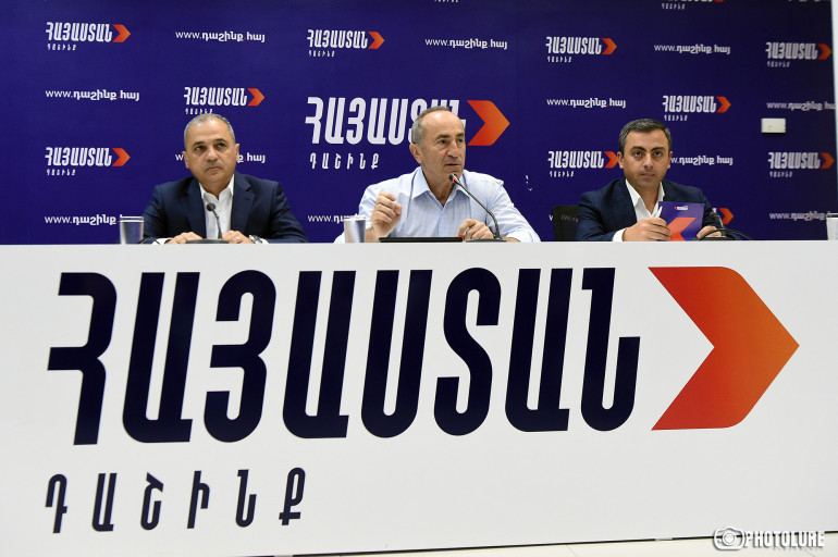 Վերցնե՞լ, թե չվերցնել մանդատները. դաշինքում այս հարցի վերաբերյալ վերջնական որոշում դեռ չունենք, բայց ստացել ենք պայքարը շարունակելու շատ լուրջ նոր հնարավորություն. Ռ. Քոչարյան (տեսանյութ)