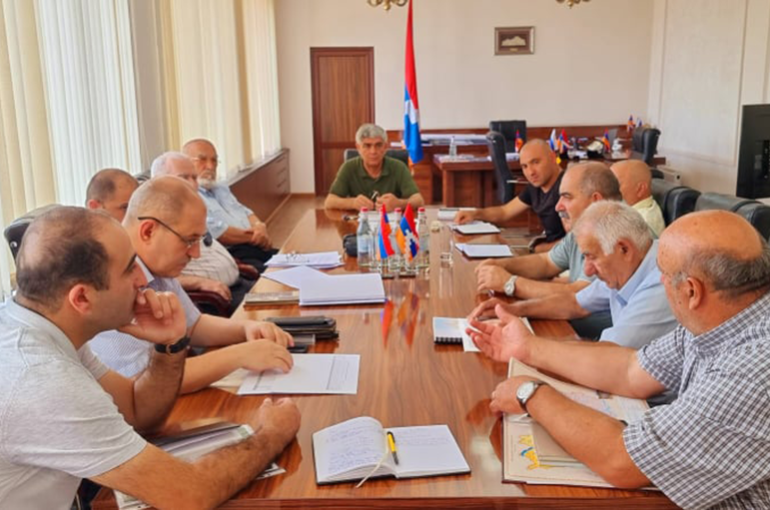 Արցախի անվտանգության խորհուրդն աշխատանքային խորհրդակցություն է անցկացրել․ քննարկվել են խմելու ջրի մատակարարման հետ կապված խնդիրները