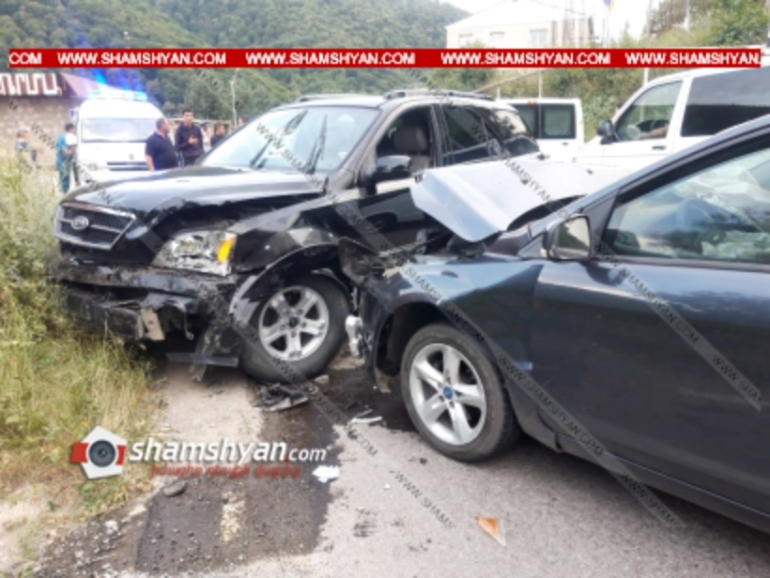  Լոռու մարզում բախվել են Ford Focus-ը, KIA Sorento-ն ու Opel Zafira-ն. կա 5 վիրավոր.shamshyan.com