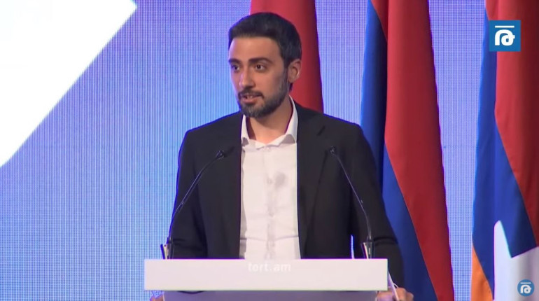 «Հայաստան» դաշինքը ունի դատական ակտ, որով հաստատվել է, որ վարչական ռեսուրսի չարաշահում է կիրառվել. Արամ Վարդևանյան (տեսանյութ) «Հայաստան» դաշինքը ունի դատական ակտ, որով հաստատվել է, որ վարչական ռեսուրսի չարաշահում է կիրառվել. Արամ Վարդևանյան (տեսանյութ)
