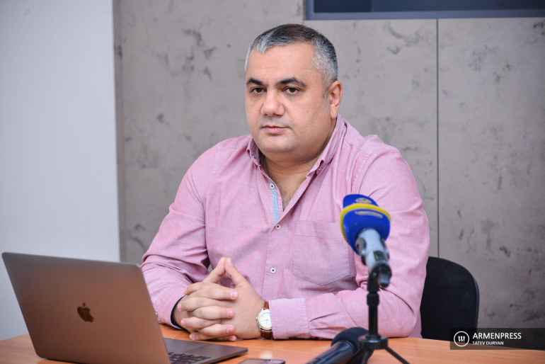 Եթե լոգիկան այն է, թե Ռոբերտ Քոչարյանը պատվիրել է, ապա գործել ենք մշտապես այդպես, և Նիկոլ Փաշինյանի գրանցած բարձր ցուցանիշները 2,5 տարվա ընթացքում եղել են նույն ձևաչափով․ Արամ Նավասարդյան