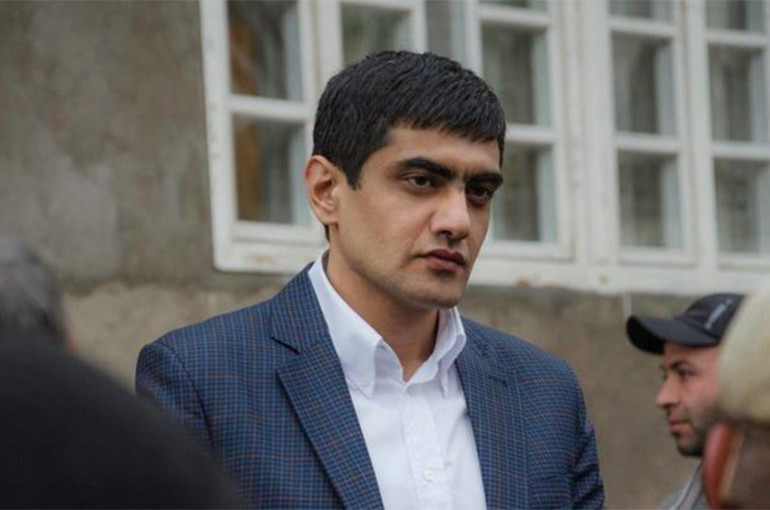 Գորիսի համայնքապետը դուրս է եկել ՀՔԾ–ից, քրգործով որպես վկա փորձել են հարցաքննել, բայց նա հրաժարվել է ցուցմունք տալուց Գորիսի համայնքապետը դուրս է եկել ՀՔԾ–ից, քրգործով որպես վկա փորձել են հարցաքննել, բայց նա հրաժարվել է ցուցմունք տալուց