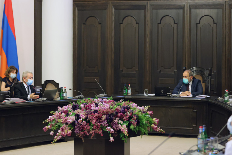 Կառավարության նիստը. օրակարգում էր նաև ՀՀ ցեմենտի ներմուծման ժամանակավոր սահմանափակում կիրառելու մասին հարցը (տեսանյութ)