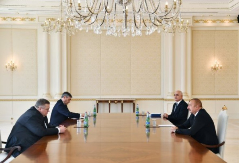 Ալիևը բանակցում է ՌԴ փոխվարչապետի հետ