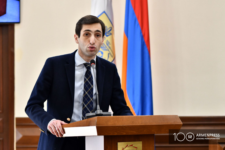 Ինչպե՞ս է եղել, որ վարչական շրջանների աշխատակիցները, ղեկավարները, համապատասխան հսկողություն իրականացնող մարմինները չեն նկատել ինքնակամ շինությունները, և նոր ապօրինություններ են եղել․ Դավիթ Խաժակյան