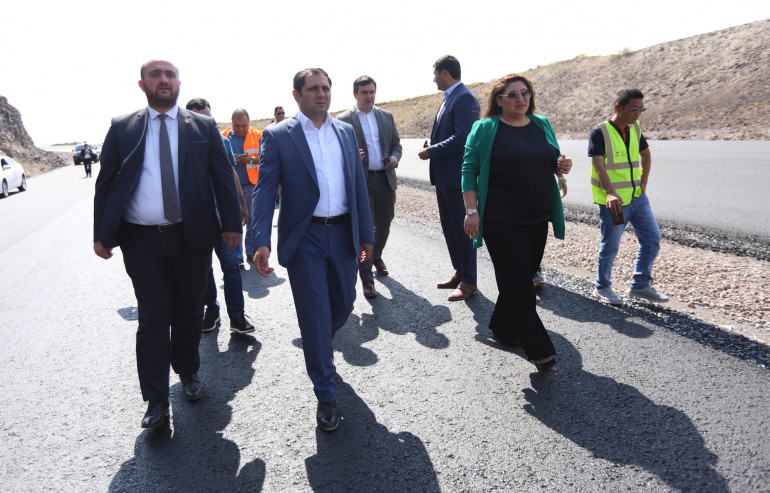 Սուրեն Պապիկյանը ծանոթացել է Հյուսիս-հարավ ճանապարհային միջանցքի ասֆալտապատման աշխատանքներին