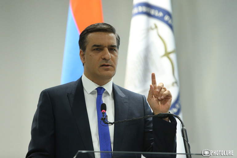 Քրեական պատասխանատվության պետք է ենթարկել պաշտոնյաներին, որոնք իրենց հայտարարություններով վնասում են ՀՀ քաղաքացու շահերը․ ՄԻՊ–ը՝ Գեղարքունիքի սահմանային իրավիճակի մասին (տեսանյութ)