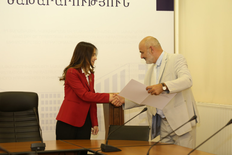Հանքագործի և մետալուրգի օրվա կապակցությամբ ՀՀ ՏԿԵ նախարարի շնորհակալագրով պարգևատրվել  են մի շարք աշխատակիցներ