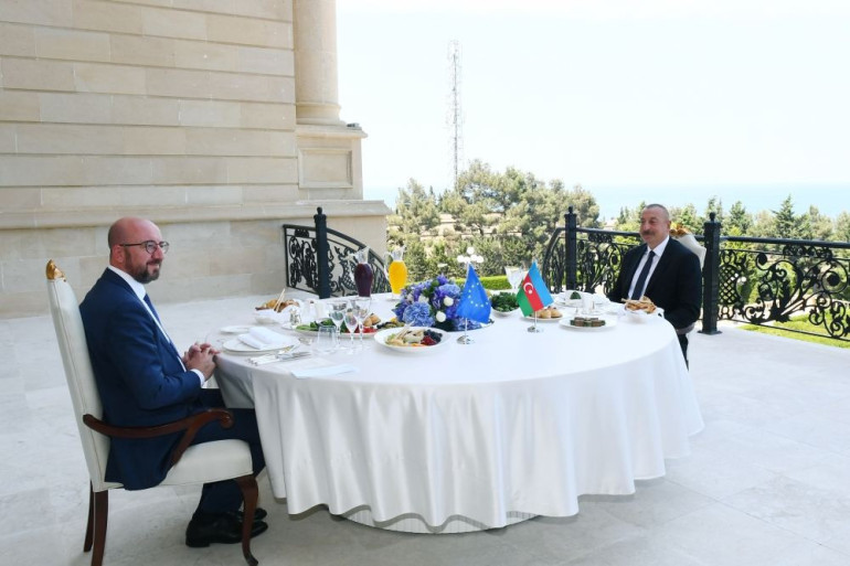 Ալիևն այսօր ընդունել է Եվրախորհրդի նախագահ Շառլ Միշելին

 