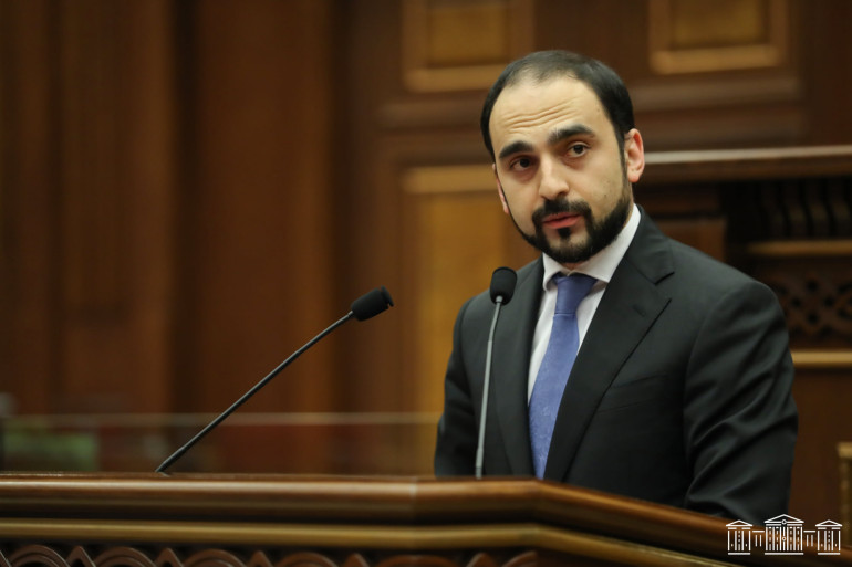 Բիզնեսի ու քաղաքականության տարանջատումը հիմնարար սկզբունք է անկախ անձերից, կազմված նախընտրական ցուցակում ես վստահ չէի, որ այդ սկզբունքը պահպանվում էր. Տիգրան Ավինյանի պարզաբանումը