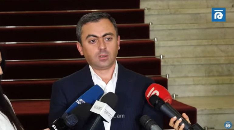 Իշխան Սաղաթելյանի ճեպազրույցը (տեսանյութ)