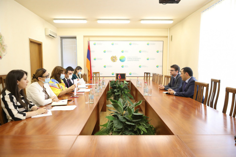 Ռոմանոս Պետրոսյանն ընդունել է ՄԹ դեսպանի գլխավորած պատվիրակությանը, քննարկվել են բնապահպանական մի շարք հարցեր