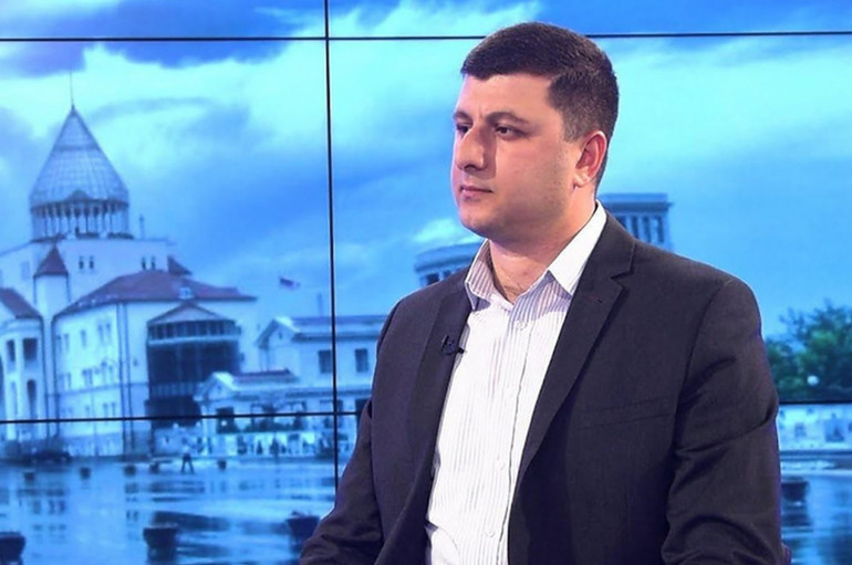 Ակնհայտ է, որ Հայաստանի և Արցախի հարցով գործընթացը փակուղում է, իսկ որպես դրանից դուրս գալու տարբերակ Ադրբեջանն անընդհատ թարմացնում է հայկական կողմերին ներկայացվող պահանջները․ Տ. Աբրահամյան