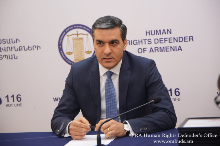 Ադրբեջանական 50 կամ ավելի զինծառայողներ 3 ժամից ավելի փակել են Գորիս-Կապան միջպետական ճանապարհը՝ Դավիթ Բեկ գյուղին մոտ․ սահմանափակել են երեխաների, կանանց, տարեցների ազատ տեղաշարժը․ ՄԻՊ