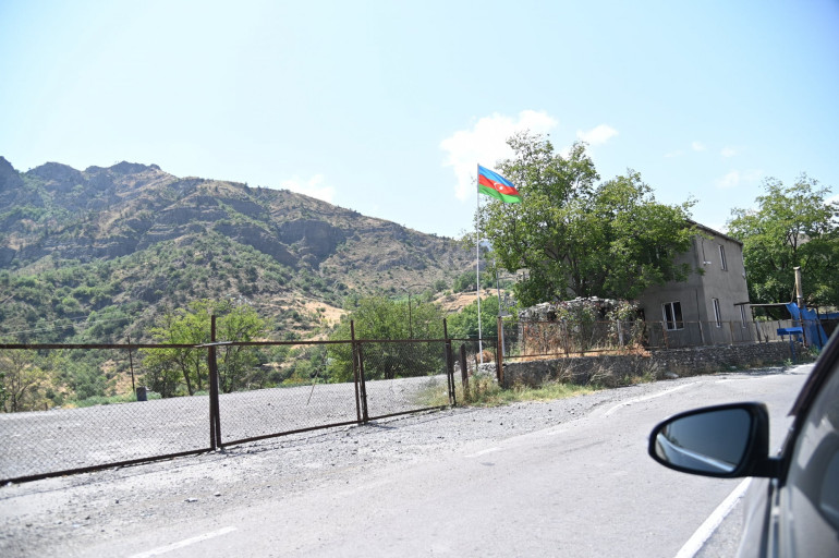 Որոտան, Դավիթ Բեկ գյուղերի կողմից ճանապարհները շարունակում են երկկողմանի փակ մնալ, իսկ այլընտրանքային ճանապարհի համար ամենագնաց մեքենաներ են պետք, անմխիթար վիճակում է. Բարձրավանի գյուղապետ