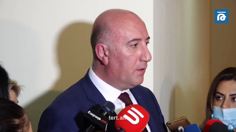 Նրանք փակված են, վեց ամիս դուրս չեն եկել, շրջապատված են ադրբեջանցի զինվորներով, գիշերները՝ կրակոցներով․ Բագրատ Սրբազանը՝ Դադիվանքում ապրող հոգևորականների մասին (տեսանյութ)