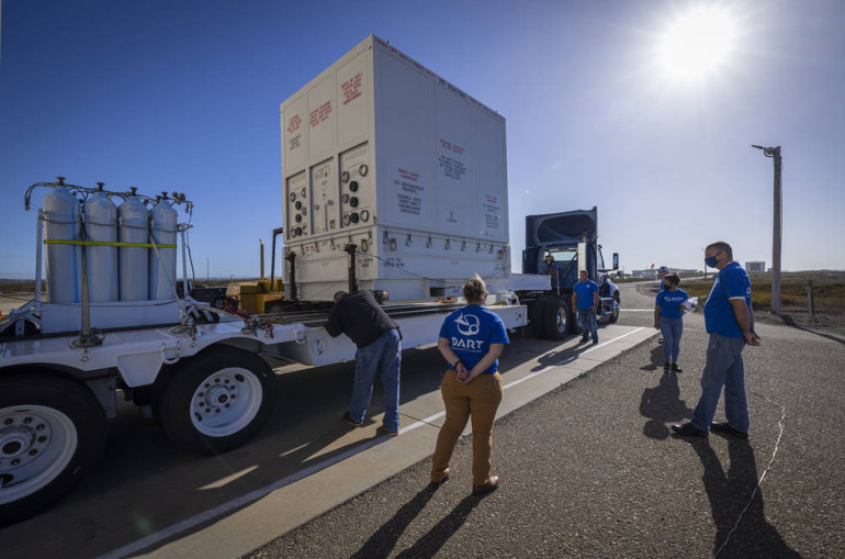 ՆԱՍԱ-ն կամիկաձե-տիեզերանավ կարձակի տիեզերք