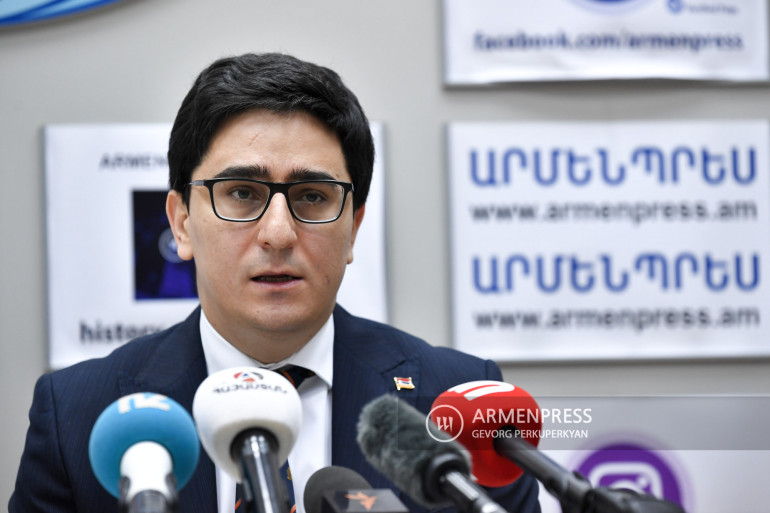 Գերիների վերադարձի ուղղությամբ իրավական դաշտում աշխատանքները չեն դադարում․ ՄԻԵԴ-ում և Արդարադատության միջազգային դատարանում ՀՀ ներկայացուցիչ Եղիշե Կիրակոսյան (տեսանյութ) Գերիների վերադարձի ուղղությամբ իրավական դաշտում աշխատանքները չեն դադարում․ ՄԻԵԴ-ում և Արդարադատության միջազգային դատարանում ՀՀ ներկայացուցիչ Եղիշե Կիրակոսյան (տեսանյութ)