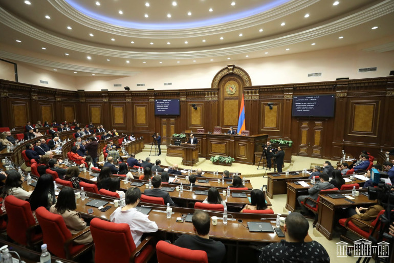 ՔՊ-ն տապալեց քվեարկությունը․ ԱԺ-ն չընդունեց Արցախի հումանիտար վիճակի մասին ընդդիմության նախագիծը ՔՊ-ն տապալեց քվեարկությունը․ ԱԺ-ն չընդունեց Արցախի հումանիտար վիճակի մասին ընդդիմության նախագիծը