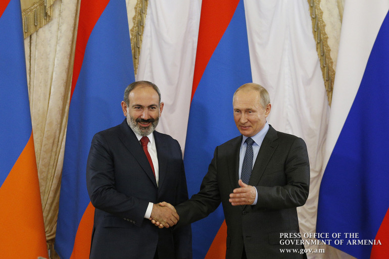 Պուտինն ու Փաշինյանը քննարկել են Լեռնային Ղարաբաղում տիրող իրավիճակը Պուտինն ու Փաշինյանը քննարկել են Լեռնային Ղարաբաղում տիրող իրավիճակը