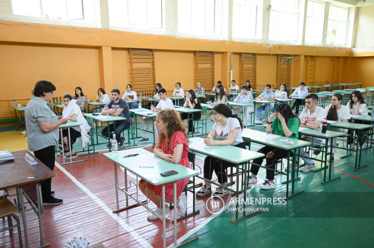 Մեկնարկել են միասնական քննությունները