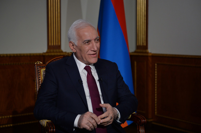 Պատրաստ եմ ընդդիմության հետ քաղաքակիրթ ձևով խոսել, սակայն իրենց ցանկությունը չկա. ՀՀ նախագահ Պատրաստ եմ ընդդիմության հետ քաղաքակիրթ ձևով խոսել, սակայն իրենց ցանկությունը չկա. ՀՀ նախագահ