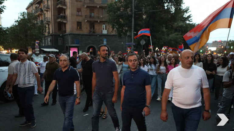 Հուլիսի 5-ին՝ երթ, հուլիսի 8-ին՝ հանրահավաք․ «Դիմադրություն» շարժման ծրագիրը Հուլիսի 5-ին՝ երթ, հուլիսի 8-ին՝ հանրահավաք․ «Դիմադրություն» շարժման ծրագիրը
