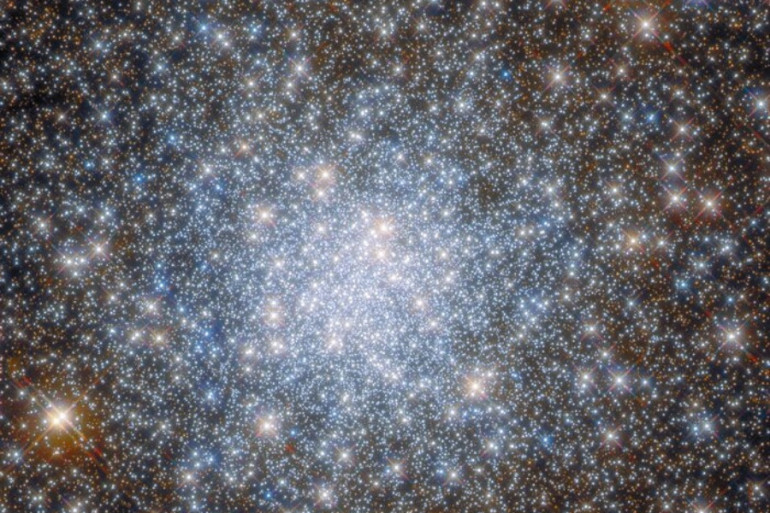Hubble-ը լուսանկարել է Աղեղնավոր համաստեղության աստղային կուտակումը