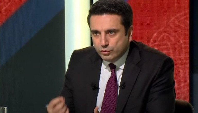 Սա աղջիկ ուզելու խոսակցություն չի, որ մեկը մյուսին սիրում է, կամ` ոչ. եթե անվտանգության գինը մեր հեռանալն է, թող բաց ասեն, կհեռանանք. Ալեն Սիմոնյան Սա աղջիկ ուզելու խոսակցություն չի, որ մեկը մյուսին սիրում է, կամ` ոչ. եթե անվտանգության գինը մեր հեռանալն է, թող բաց ասեն, կհեռանանք. Ալեն Սիմոնյան