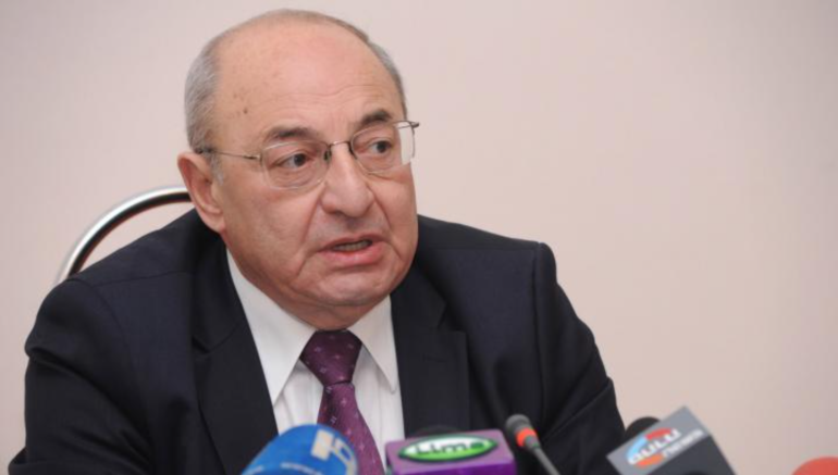 Արցախյան առաջին պատերազմի ժամանակ էլ Տեր-Պետրոսյանը թուղթ ու մատիտով «ապացուցում էր», որ մենք պարտվելու ենք․ Վազգեն Մանուկյան