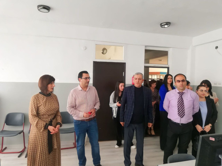 Լոռու մարզի Դարպաս գյուղի դպրոցում բացվեց «խելացի» դասարան. Genesis Armenia (լուսանկարներ)
