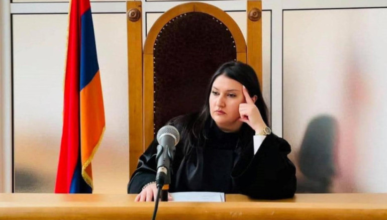 ԲԴԽ-ն բավարարել է դատավոր Արուսյակ Ալեքսանյանի նկատմամբ քրեական հետապնդում հարուցելու և ազատությունից զրկելուն համաձայնություն տալու միջնորդությունները ԲԴԽ-ն բավարարել է դատավոր Արուսյակ Ալեքսանյանի նկատմամբ քրեական հետապնդում հարուցելու և ազատությունից զրկելուն համաձայնություն տալու միջնորդությունները