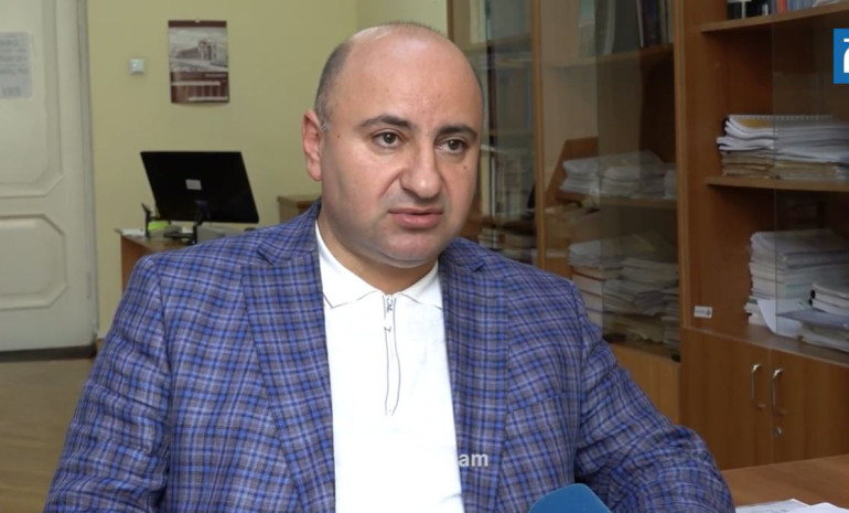 Ներդրման դիմաց քաղաքացիություն ստանալու նախագծով ադրբեջանցիները ՀՀ-ում կդառնան հողի սեփականատեր՝ անուղղակիորեն լուծելով «Զանգեզուրի միջանցքի» բաղձալի երազանքը․ Վարդան Այվազյան (տեսանյութ) Ներդրման դիմաց քաղաքացիություն ստանալու նախագծով ադրբեջանցիները ՀՀ-ում կդառնան հողի սեփականատեր՝ անուղղակիորեն լուծելով «Զանգեզուրի միջանցքի» բաղձալի երազանքը․ Վարդան Այվազյան (տեսանյութ)