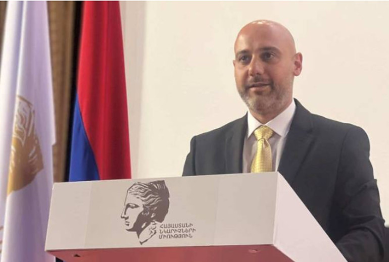 Նկարիչների միության նախագահ է վերընտրվել Սուրեն Սաֆարյանը