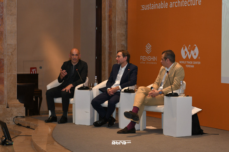 «Foster+Partners» ընկերությունը Հայաստանում ներկայացրեց կայուն ճարտարապետության հայեցակարգը (տեսանյութ, լուսանկարներ) «Foster+Partners» ընկերությունը Հայաստանում ներկայացրեց կայուն ճարտարապետության հայեցակարգը (տեսանյութ, լուսանկարներ)