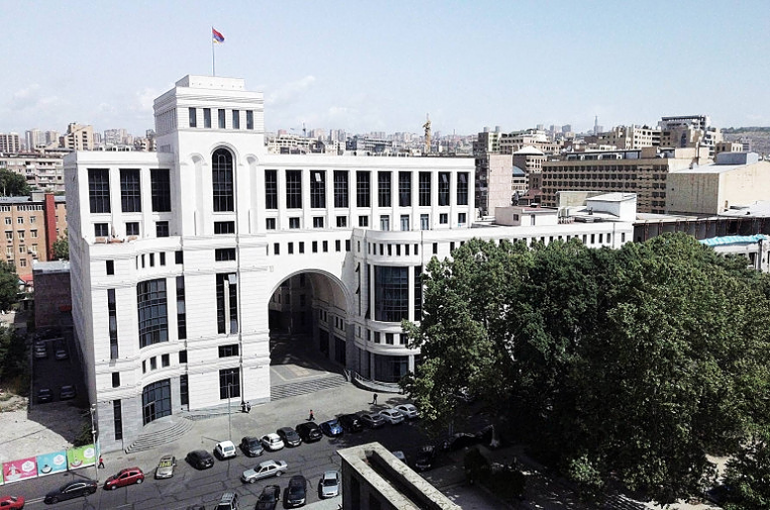 Հայաստանը կիսում է եղբայրական Հնդկաստանի ժողովրդի վիշտը․ ՀՀ ԱԳՆ-ն ցավակցել է Հնդկաստանում տեղի ունեցած ողբերգական վթարի կապակցությամբ
