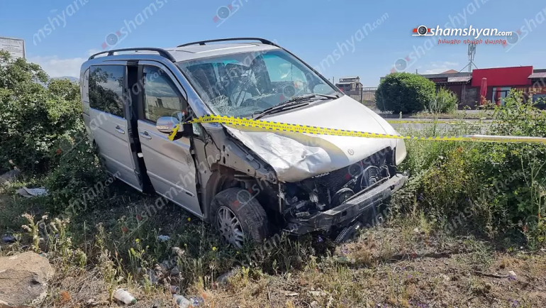 Պռոշյան գյուղում բախվել են Mercedes Sprinter-ն ու Hyundai Elantra-ն․ կա 5 վիրավոր․ Shamshyan.com