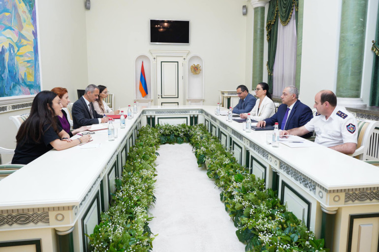 Վարդապետյանը ԿԽՄԿ պատվիրակության ղեկավարի հետ հանդիպմանը նաև անդրադարձել է Ադրբեջանում պահվող հայ ռազմագերիների հիմնահարցին