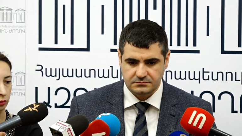 ՀՀ սահմանը հատելուց ցանկացած մեքենա պիտի հանդիպի ՀՀ-ն ներկայացնող սահմանապահին. Եղոյանը՝ Մեղրիի ճանապարհի մասին