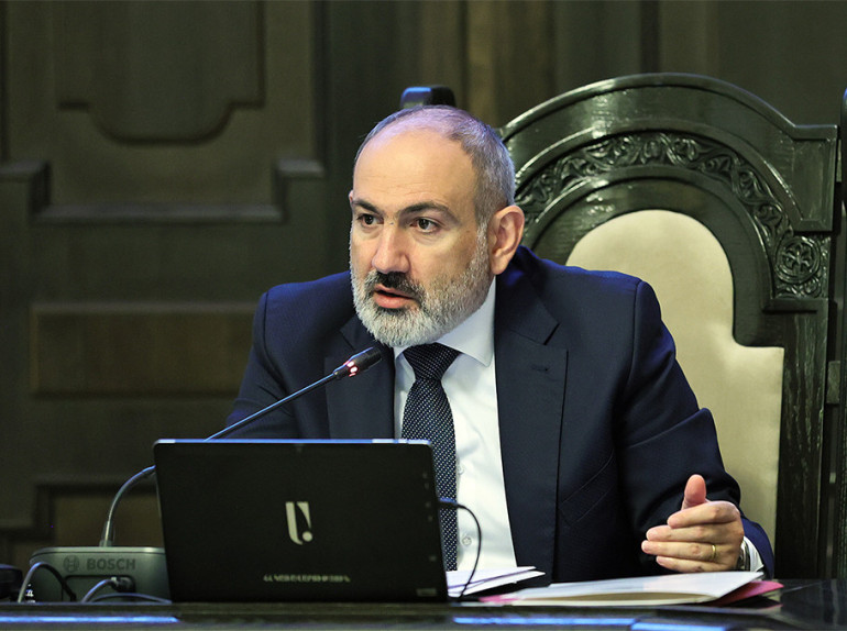 Քաղաքացին չպետք է կպնի թղթադրամին․ Փաշինյանը 3 ամիս ժամանակ տվեց