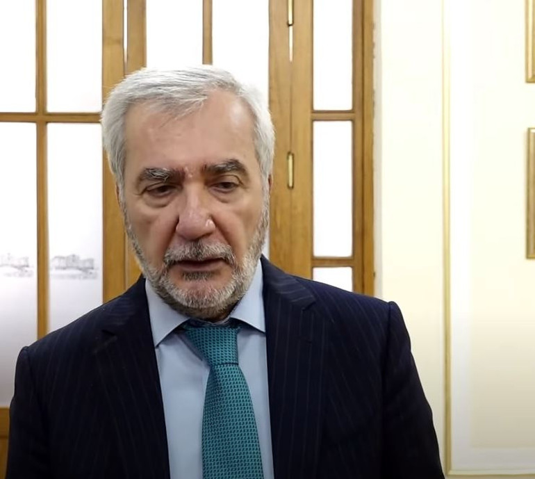 Մովսես Հակոբյանը ամպագոռգոռ հայտարարություններ անելու փոխարեն թող գա և ներկայացնի տեղեկատվությունը, որին տիրապետում է․ Անդրանիկ Քոչարյան