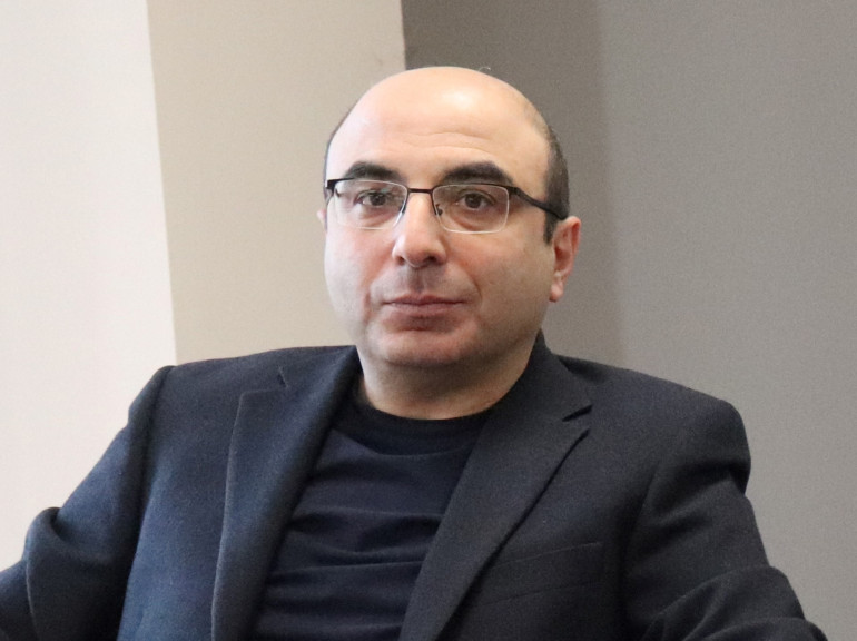 Արցախի ժողովուրդը գերի հո չէ՞ էս իշխանությանը. չստացվի սեպտեմբերի 27-ի պատմությունն ու նախապատերազմական փուլն այսպես մսխվի Այվազովսկու նկարների տակ․ Վահե Հովհաննիսյան