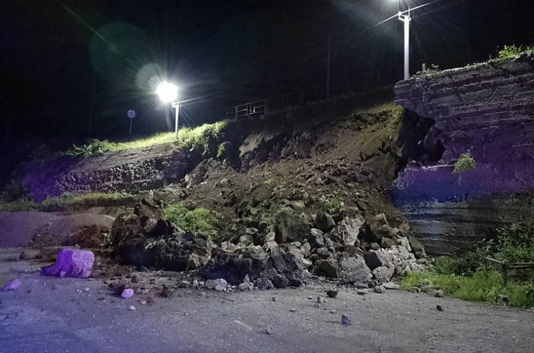 Մ-6 միջպետական ավտոճանապարհի Վանաձոր-Բագրատաշեն հատվածը միակողմանի փակ է․ ՀՀ-ում ավտոճանապարհներն անցանելի են