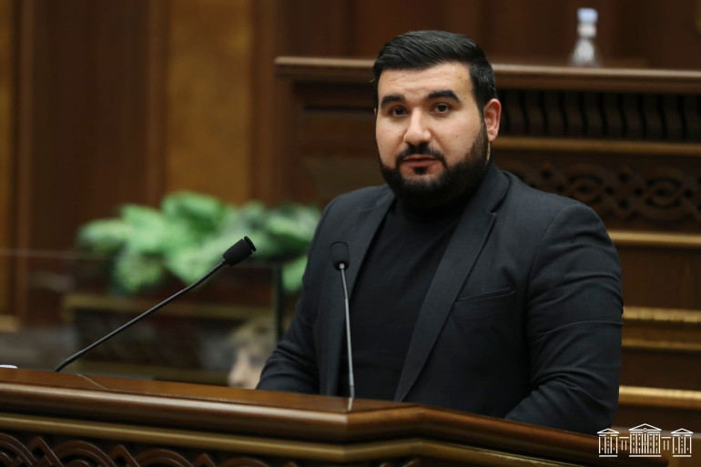 Չգիտեմ, թե ինչու՞ է Վարդան Օսկանյանը որոշել, որ իր մոտ միևնույն է ստացվելու է ժողովրդին հիմարացնել. Վահագն Ալեքսանյան